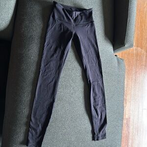 Black Lululemon yoga pants size 2.